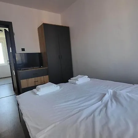 Q аpartment Apartament Țarevo