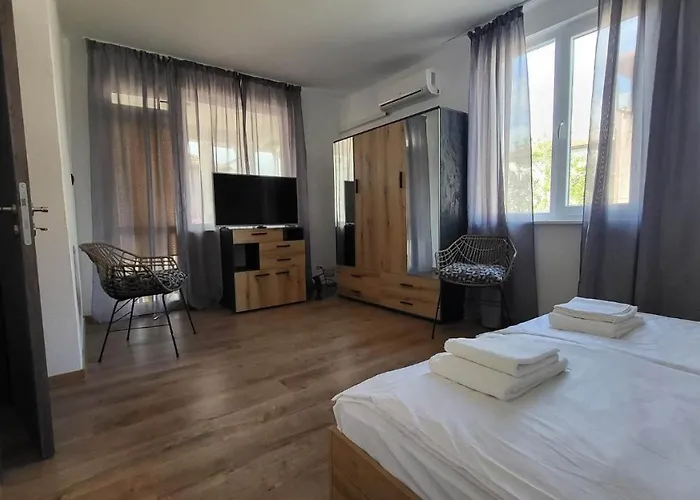 Q аpartment Apartament *